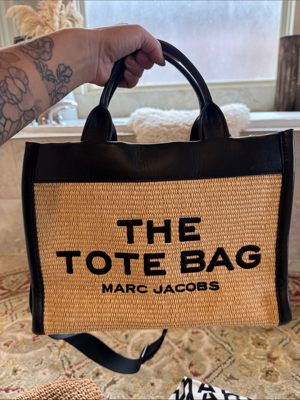 Marc Jacobs Straw Tote Bag with Black Trim and Logo - Picture 5 of 6